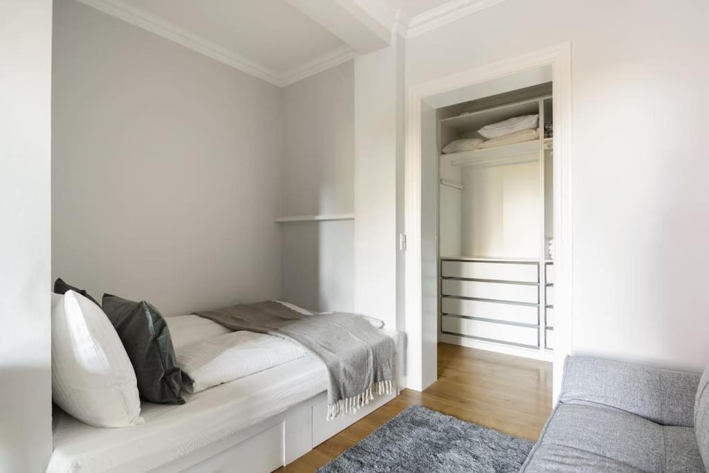 Cozy Apartment In Christianshavn W Two Balconies. Kopenhag Dış mekan fotoğraf